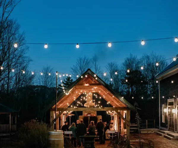Outdoor event lighting
